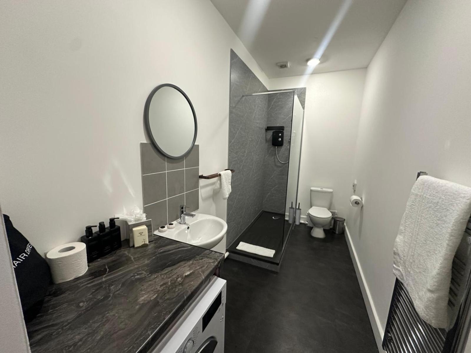 Cozy Flat By Birmingham Canals & City Centre Exterior photo